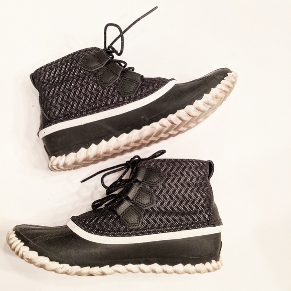 Sorel herringbone out and about winter snow boots black - Picture 1 of 7